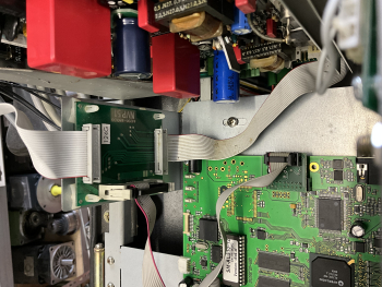 Halteblech für NVP52 in Verbindung mit TFT Monitor